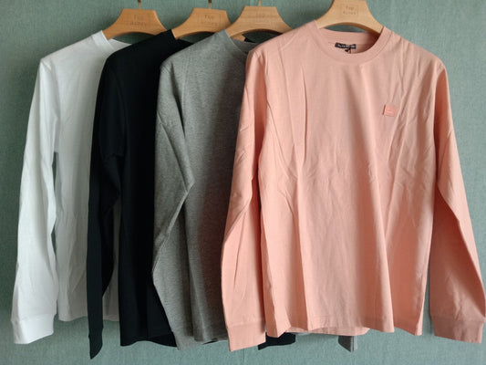 아크네스튜디오 긴팔티 CL0021