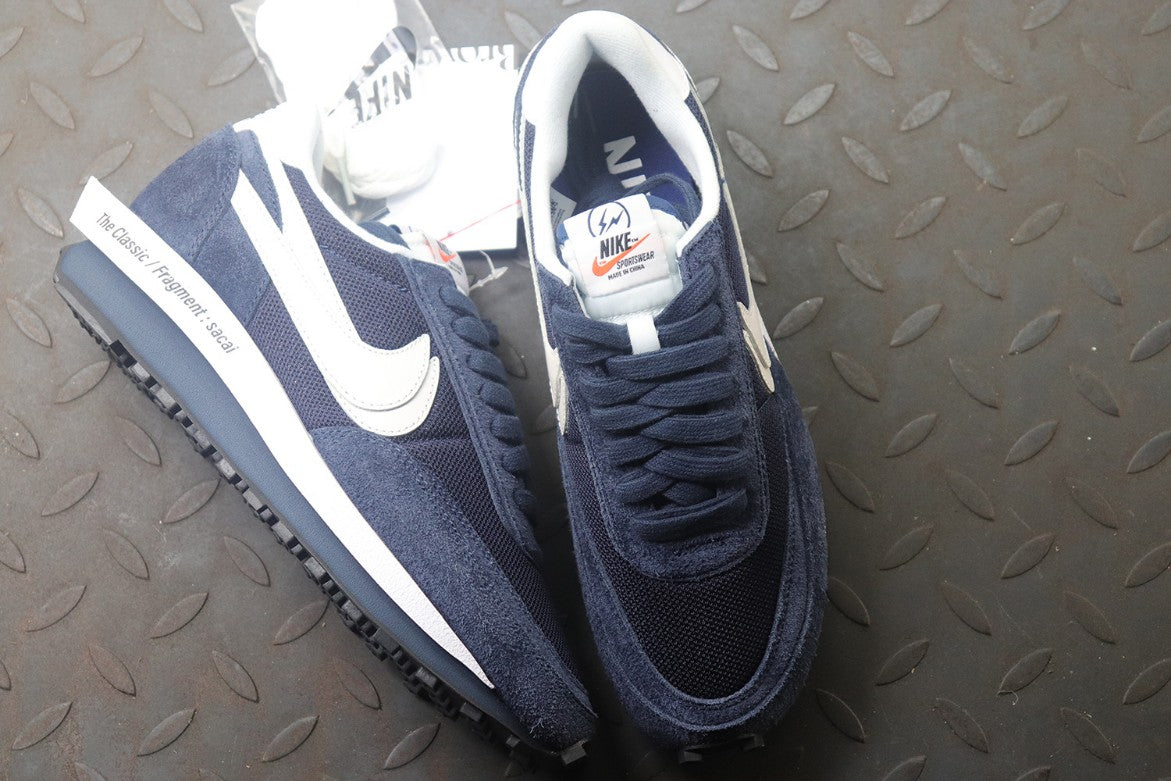 나이키 사카이 프라그먼트 LD와플 DH2684-400