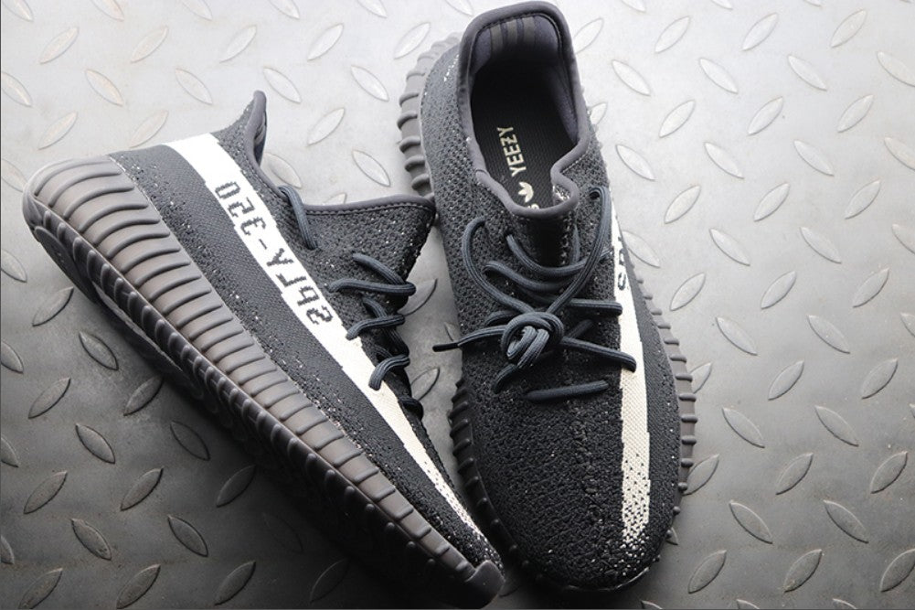 이지부스트 350V2 오레오 BY1604