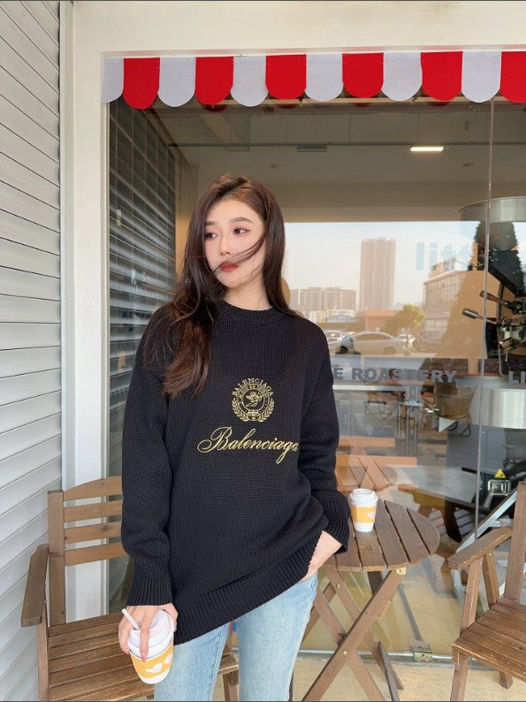 발렌시아가 금사 자수 니트