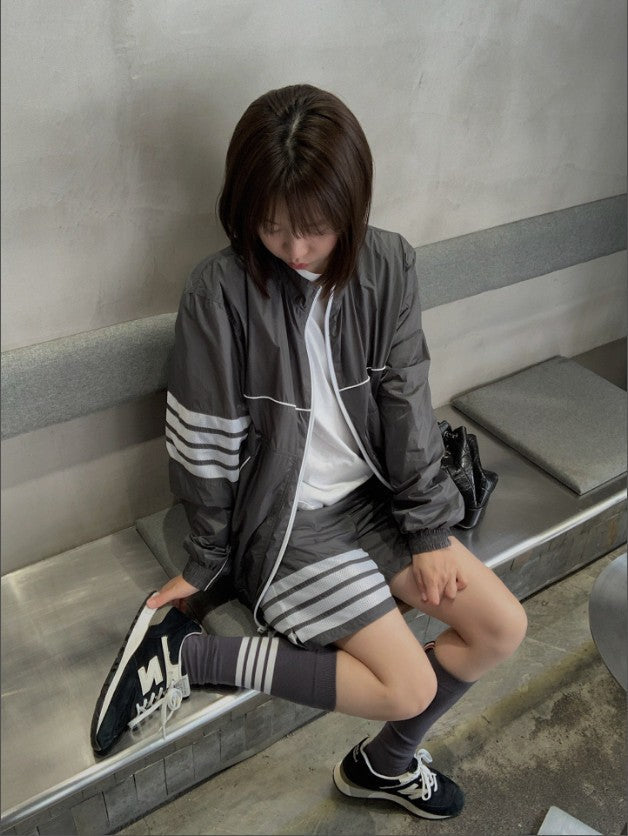 톰브라운 사선 런닝 반바지
