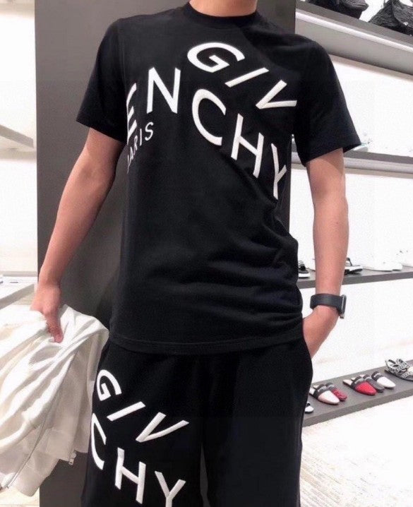 지방시 빅 자수 로고 반팔티