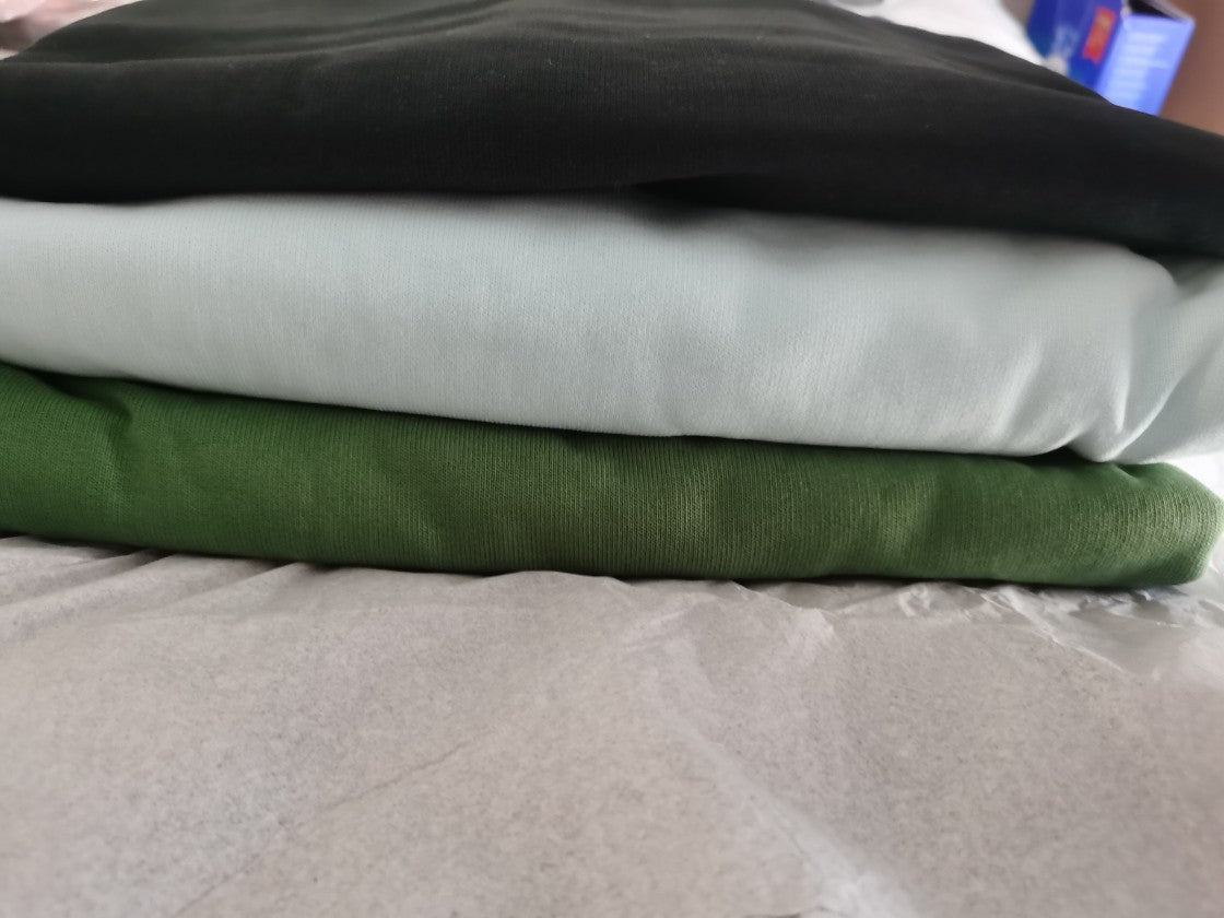 아크네스튜디오 리버스 로고 맨투맨 BI0059