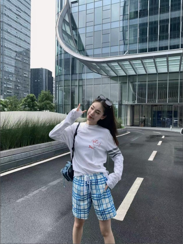 버버리 블루 체크 반바지