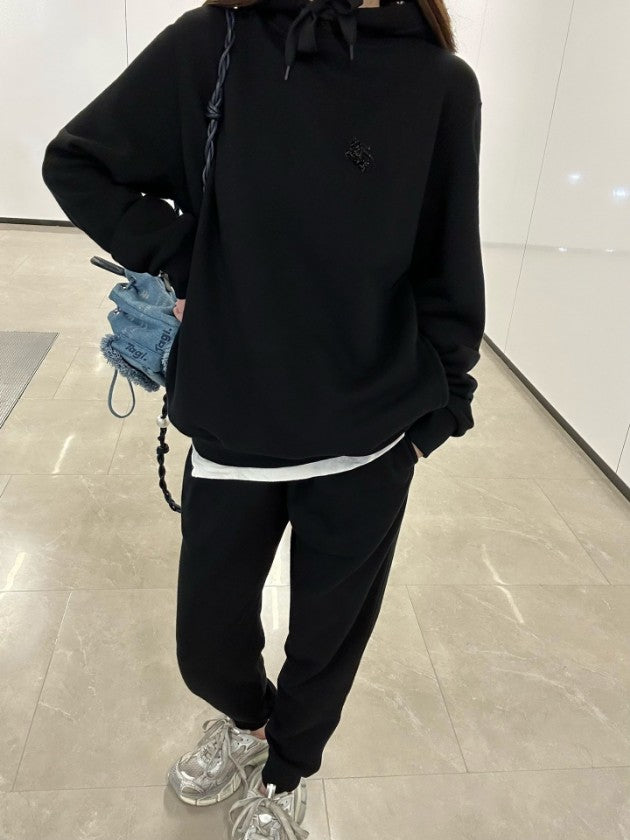 버버리 자수 레터 모티브 코튼 바지