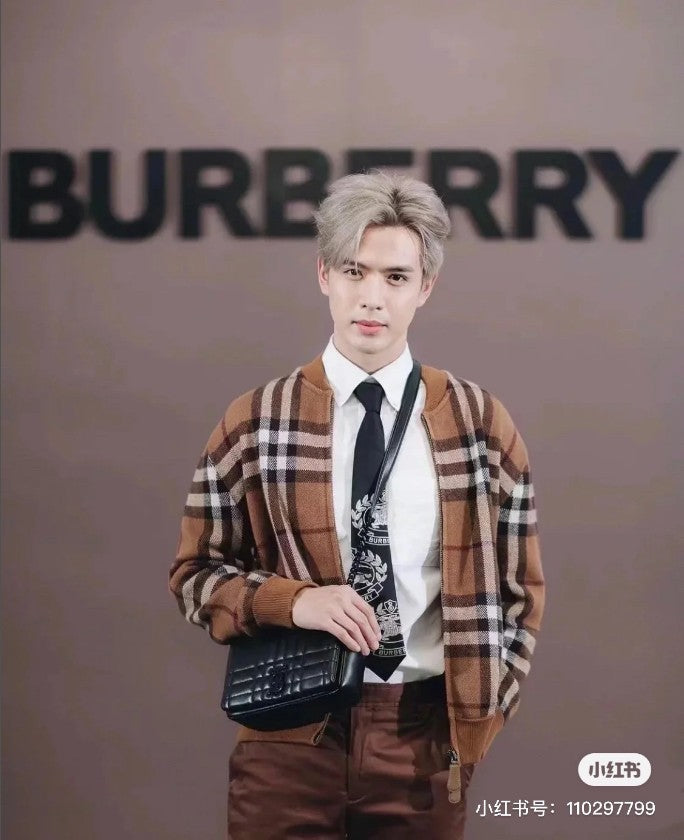 버버리 캐시미어 체크 봄버 집업 자켓