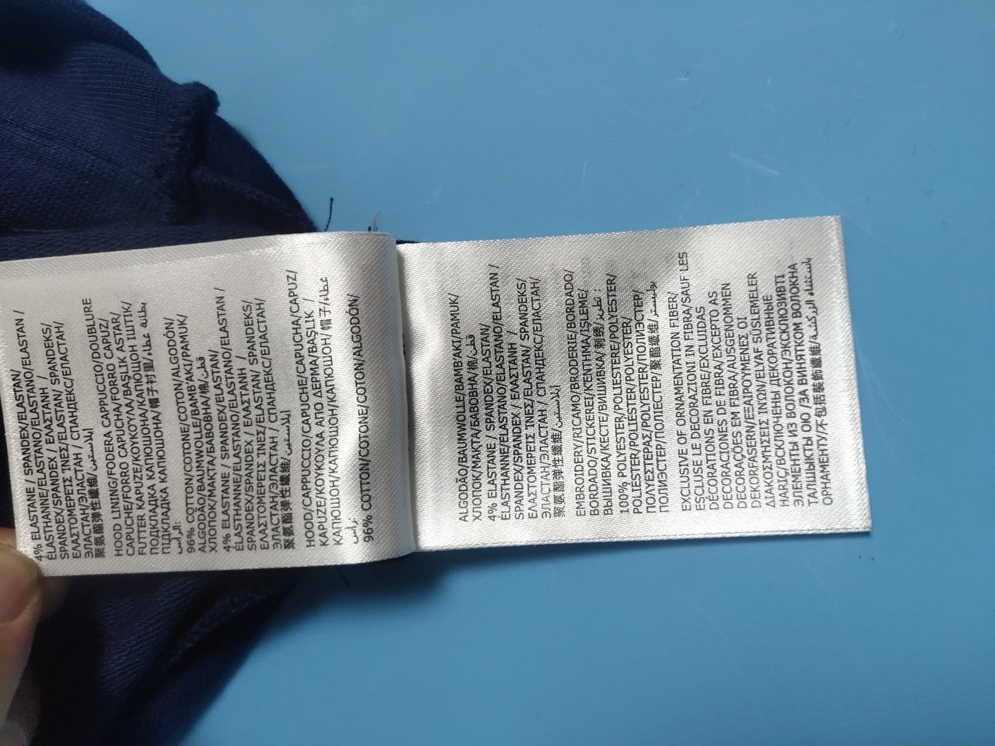 몽클레어 레터링 자수 로고 후드티
