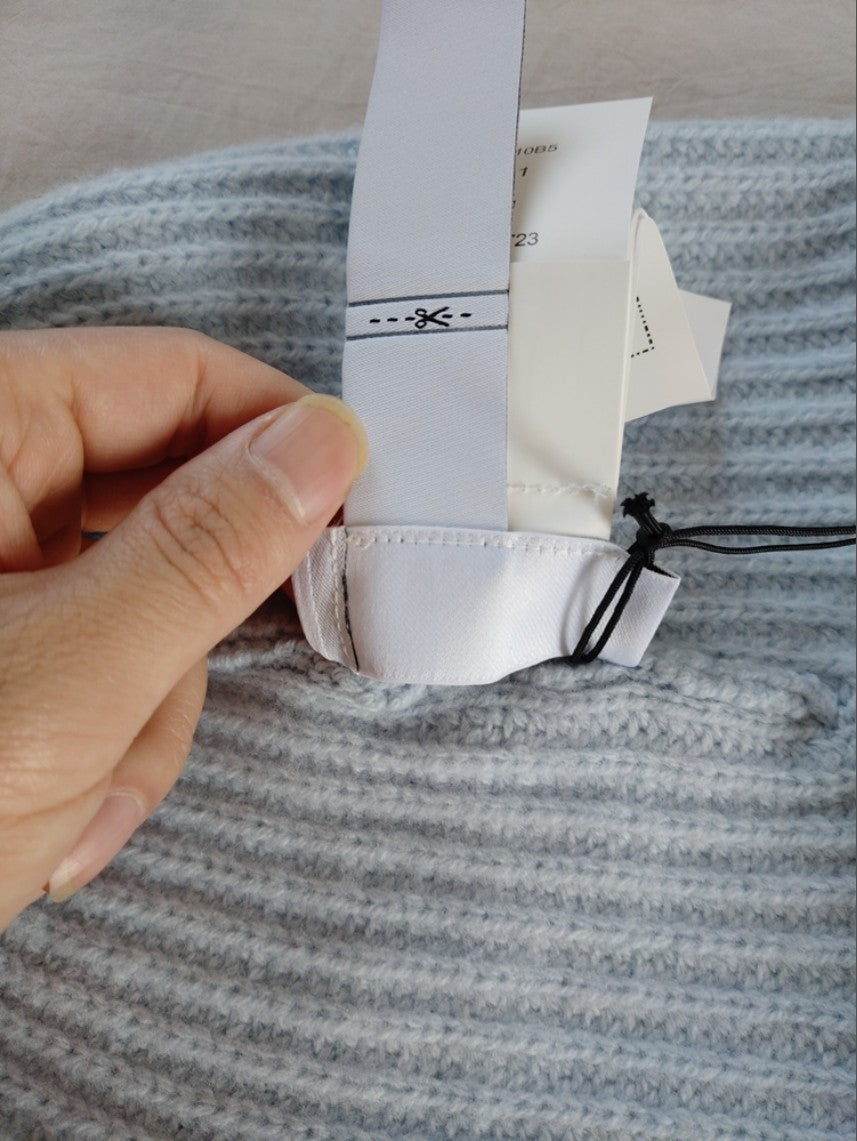 스톤아일랜드 울 비니 모자 23FW N10B5