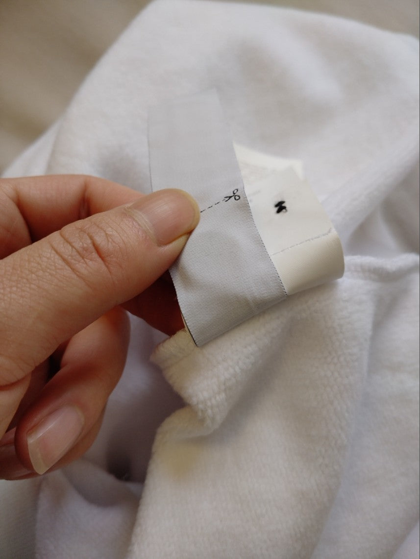 스톤아일랜드 넥 버튼 기모 후드티 23FW 61720