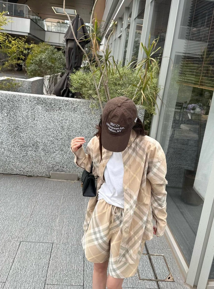 버버리 트윌 체크 반바지