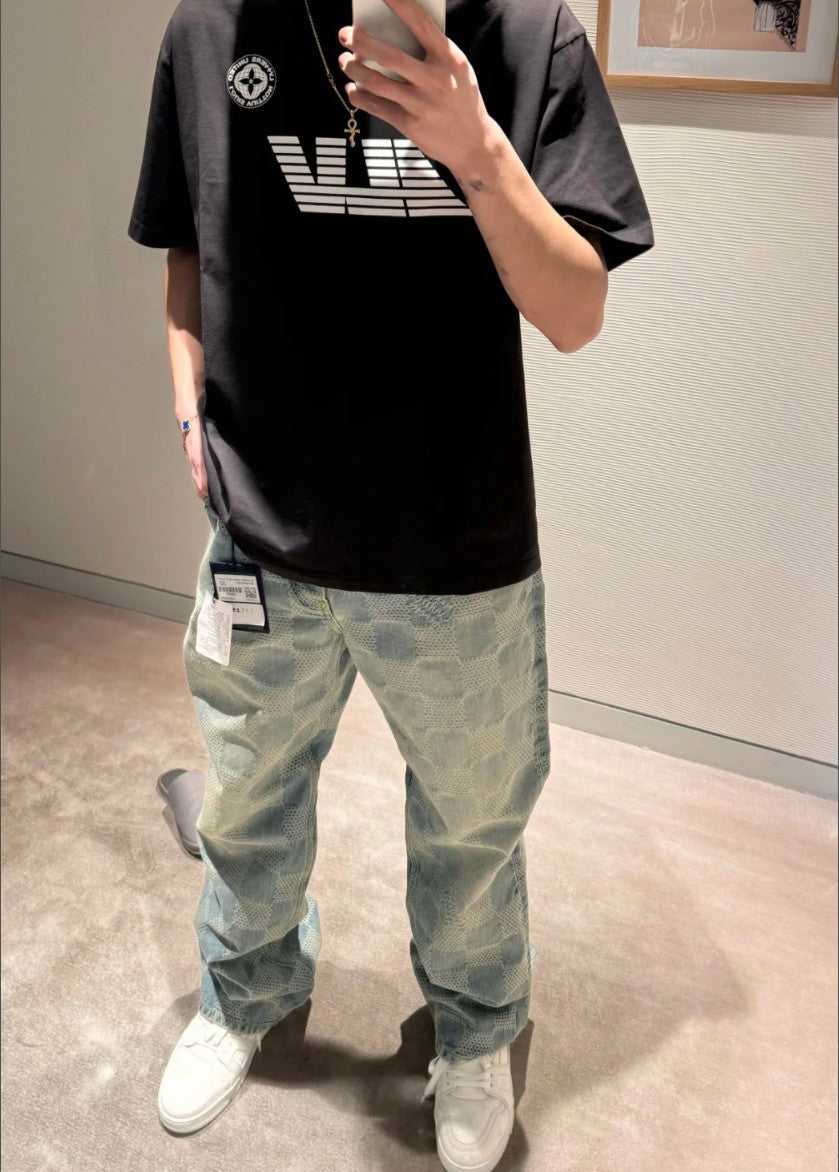 루이비통 LV 프린트 로고 반팔티