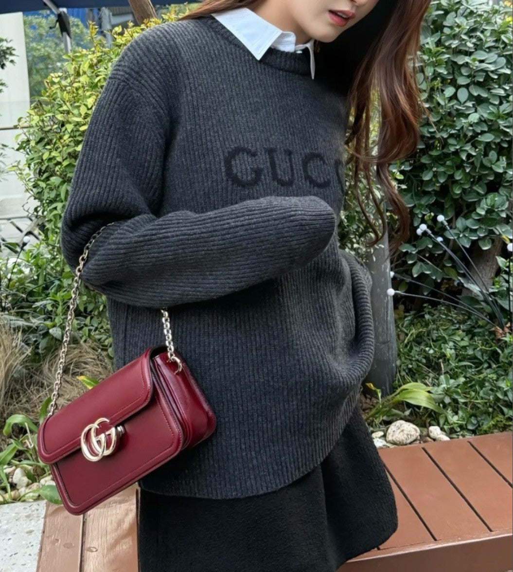 구찌 레터링 로고 울 캐시미어 니트