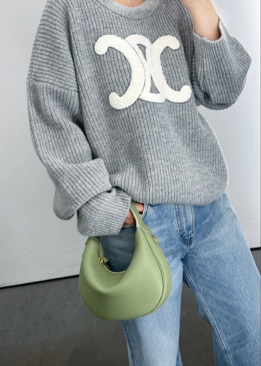 셀린느 여성 울 풀오버 니트