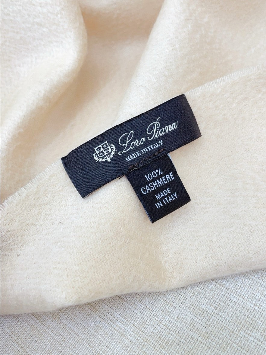 로로피아나 자수 로고 캐시미어 머플러