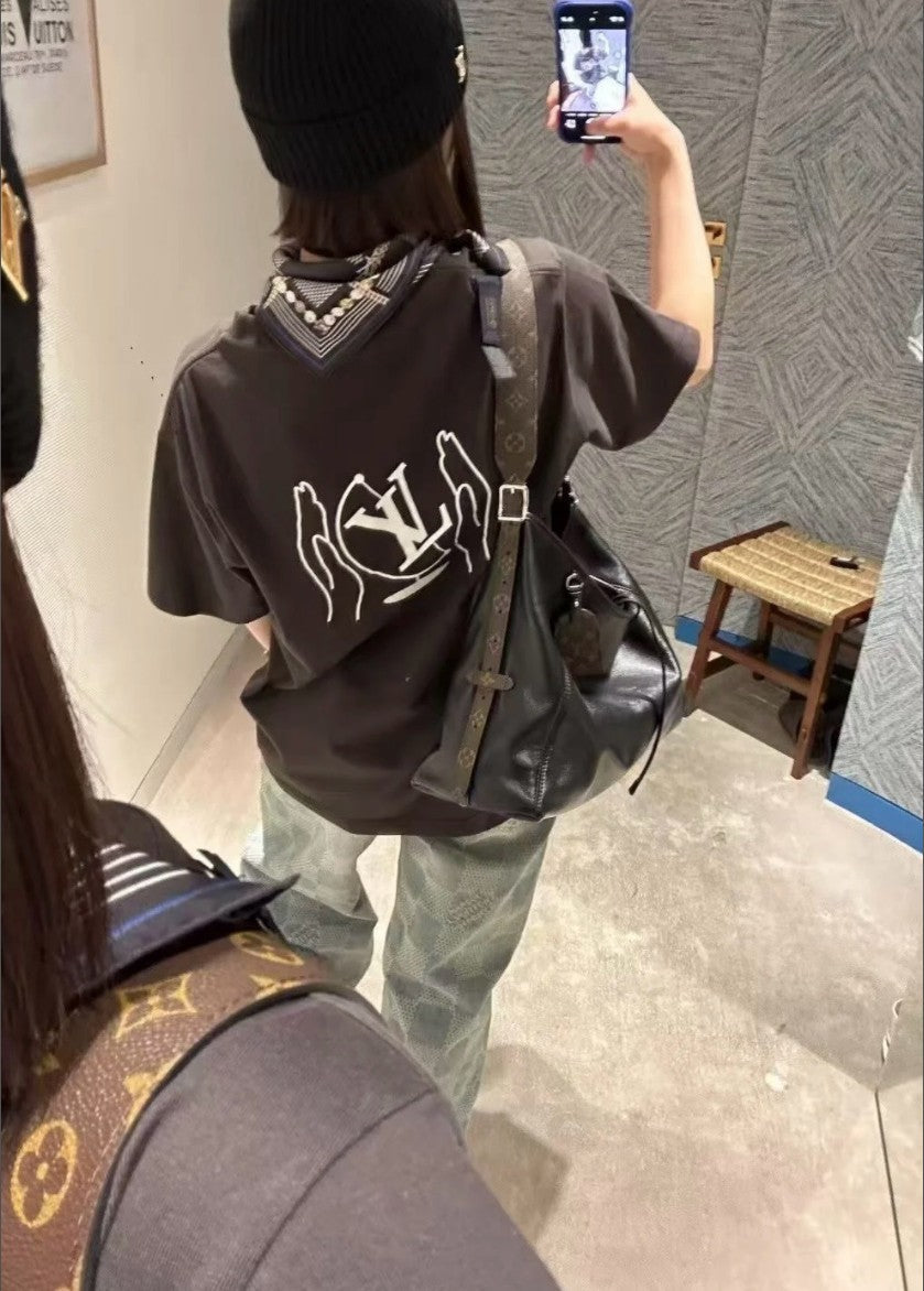 루이비통 LV 프린트 로고 반팔티