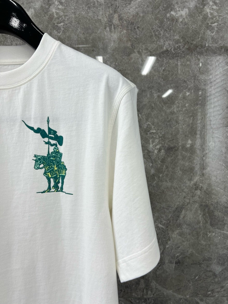 버버리 그린 자수 로고 반팔티