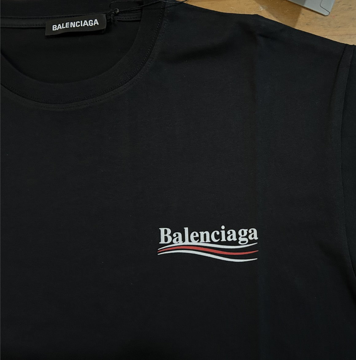 발렌시아가 웨이브 로고 클래식 반팔티