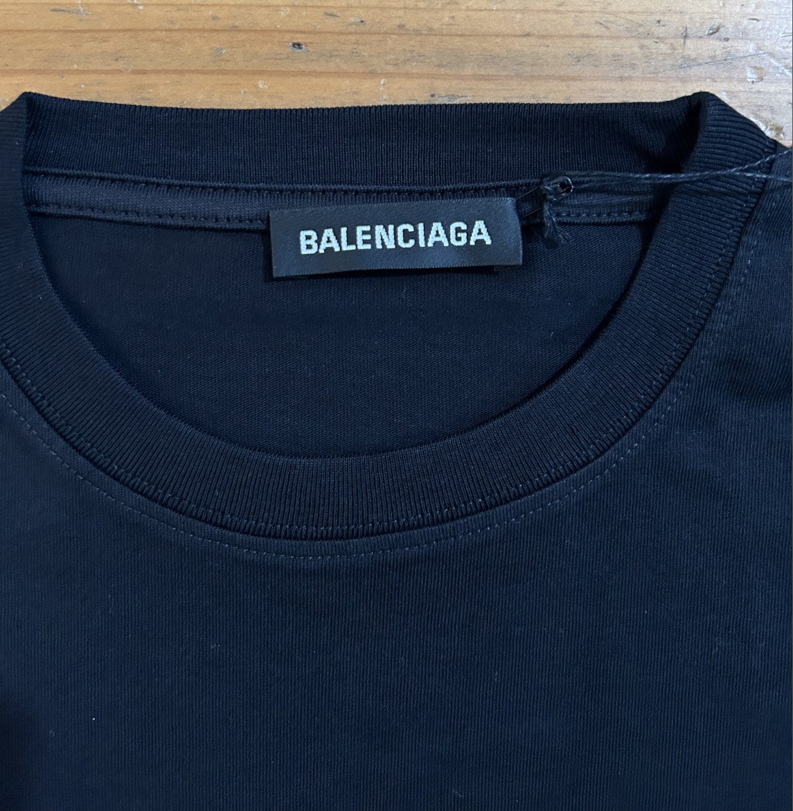 발렌시아가 웨이브 로고 클래식 반팔티