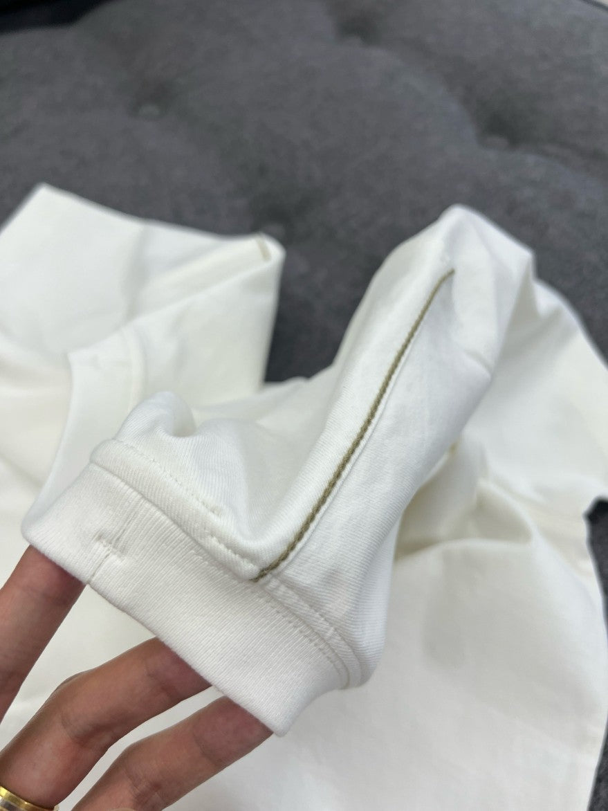 버버리 자수 로고 사이드 스티치 반팔티