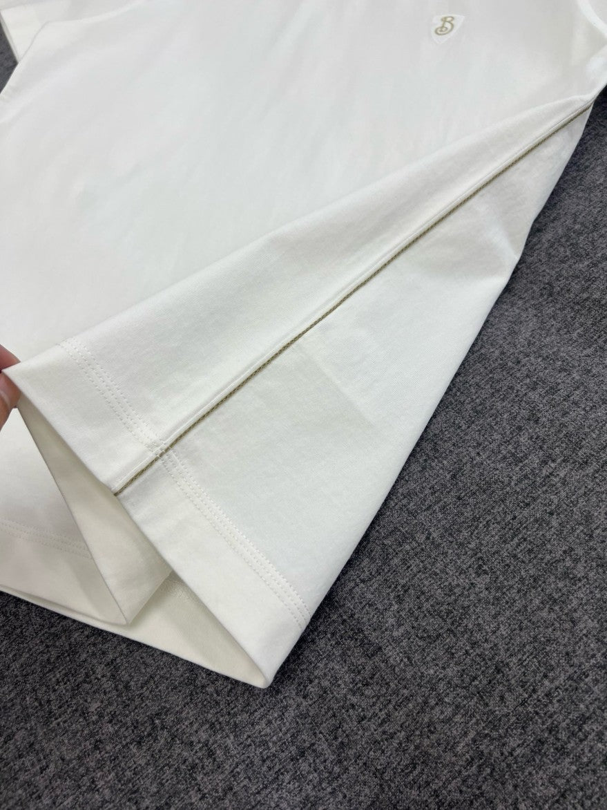 버버리 자수 로고 사이드 스티치 반팔티