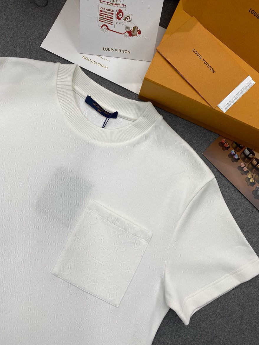 루이비통 포켓 LV 로고 반팔티