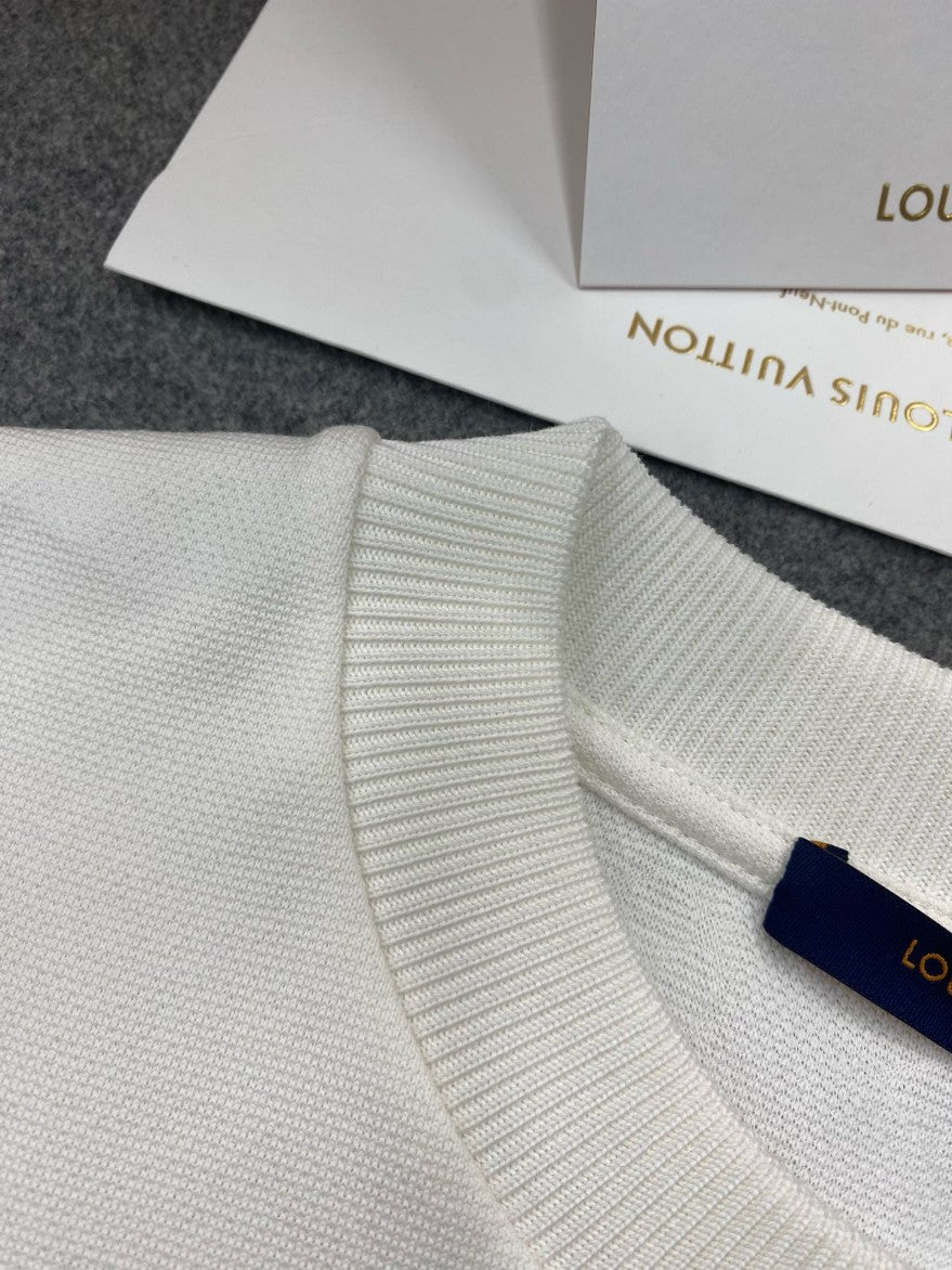 루이비통 포켓 LV 로고 반팔티