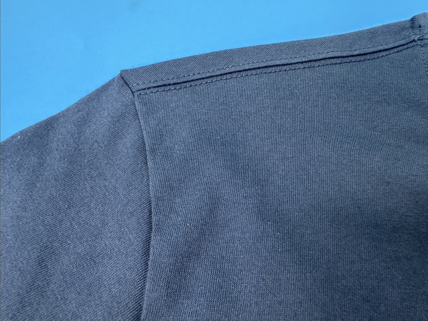 아미 화이트 로고 반팔티