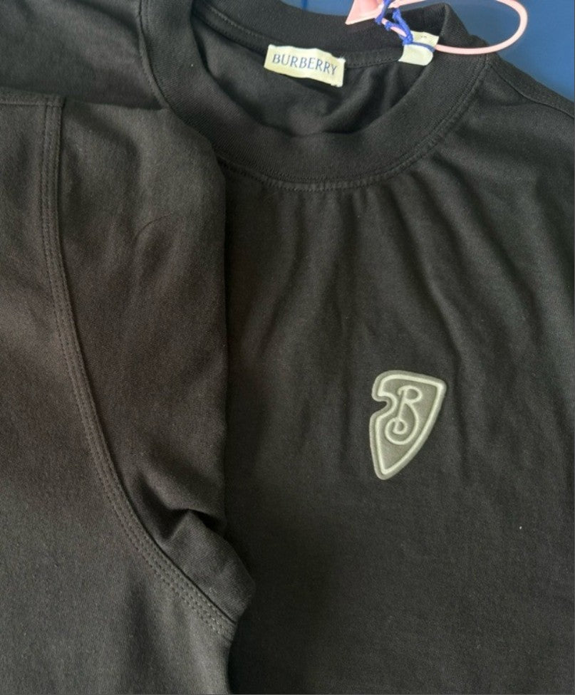 버버리 프린티드 로고 반팔티