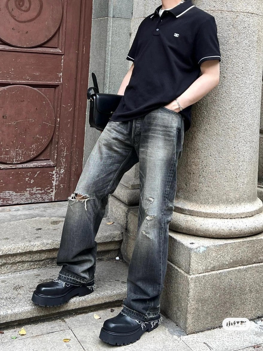 셀린느 자수 로고 카라 반팔티