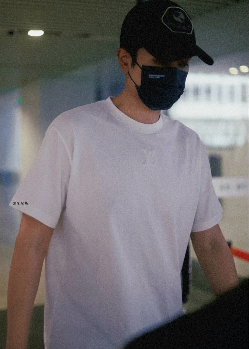 루이비통 LV 입체 로고 반팔티