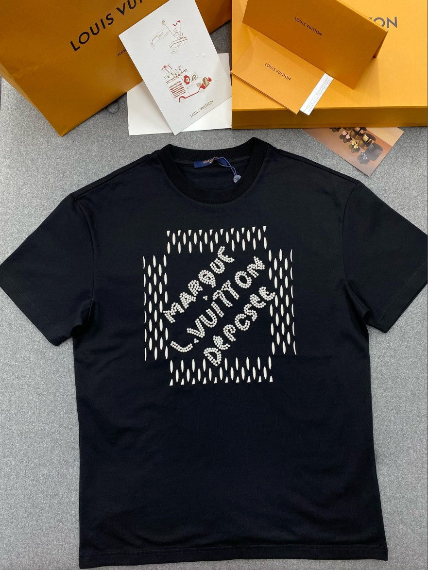 루이비통 pearl 로고 반팔티