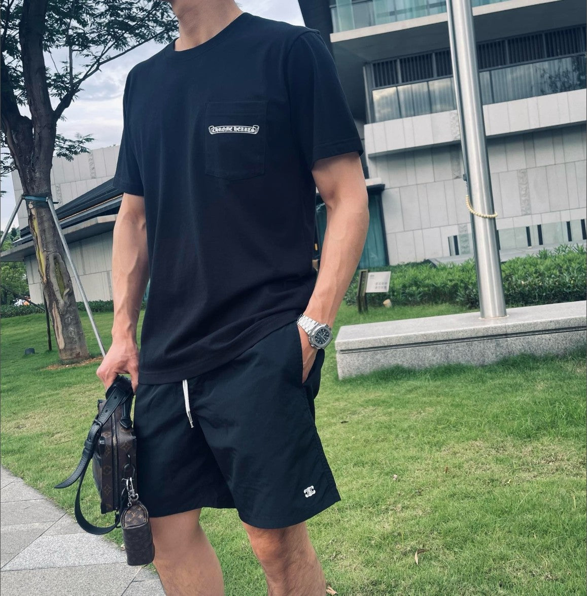 크롬하츠 포켓 로고 반팔티