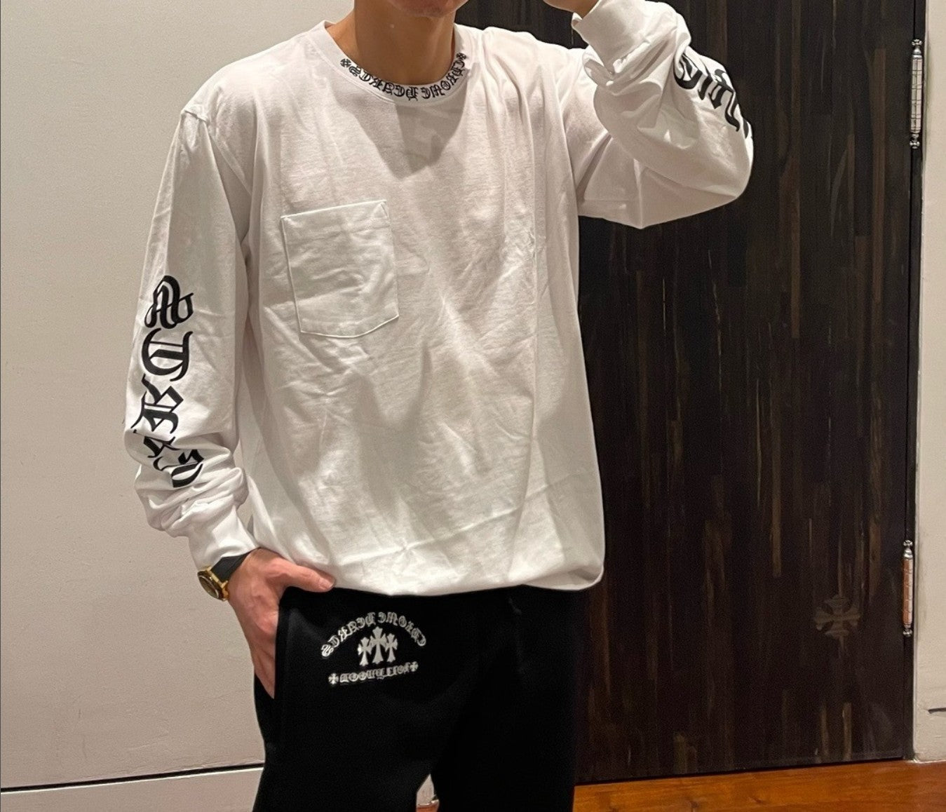 크롬하츠 포켓 로고 긴팔티