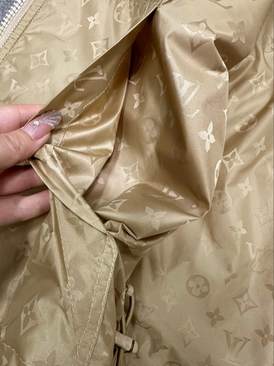 루이비통 리버시블 후드 집업 자켓