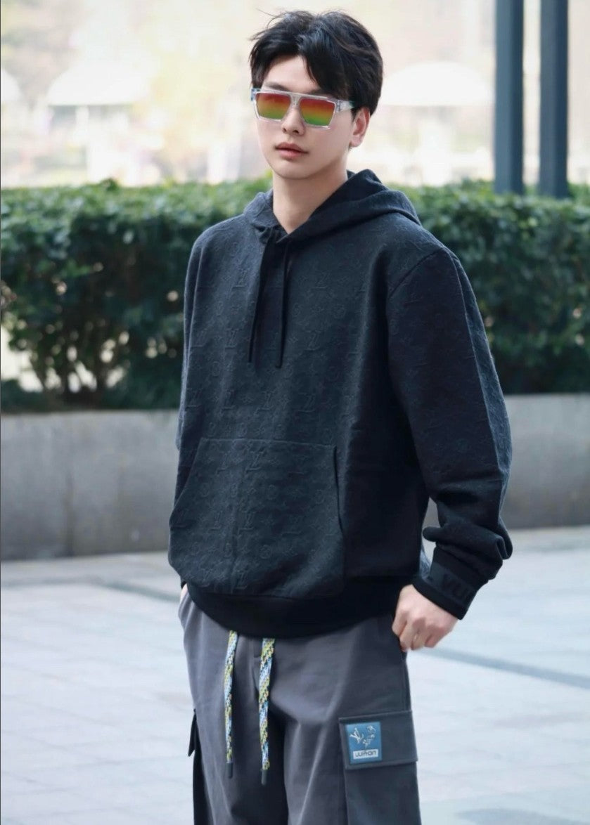 루이비통 LV 소매 로고 후드티