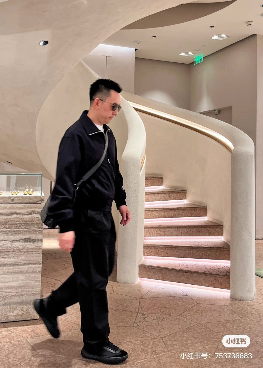 보테가베네타 캐쥬얼 하이넥 집업 자켓