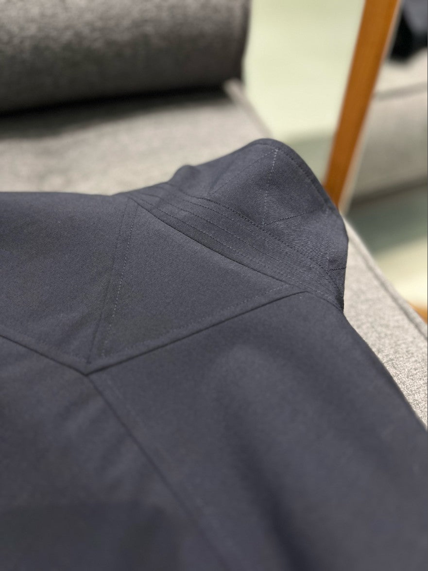 보테가베네타 캐쥬얼 하이넥 집업 자켓