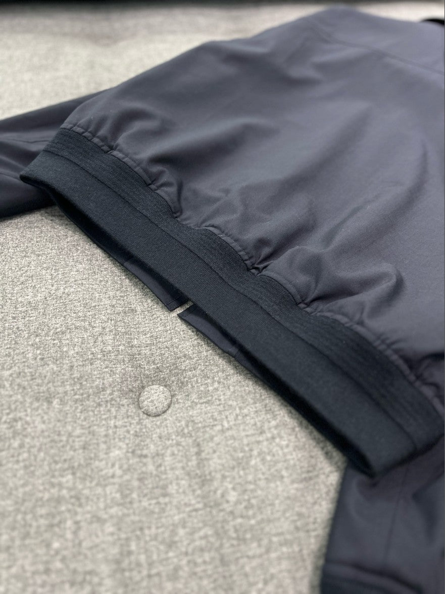 보테가베네타 캐쥬얼 하이넥 집업 자켓