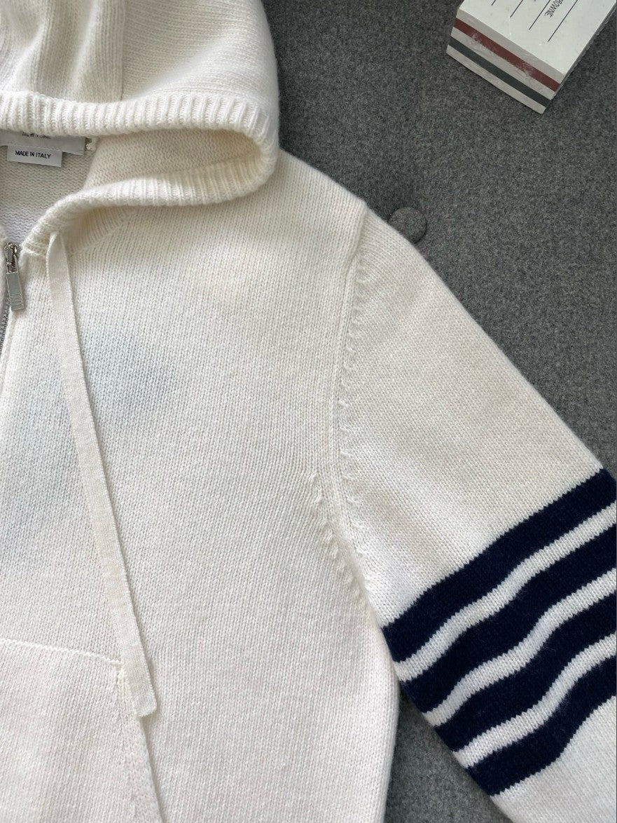 톰브라운 사선 완장 후드 집업