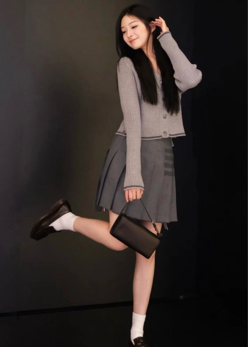 톰브라운 사선 완장 여성 케이블 가디건