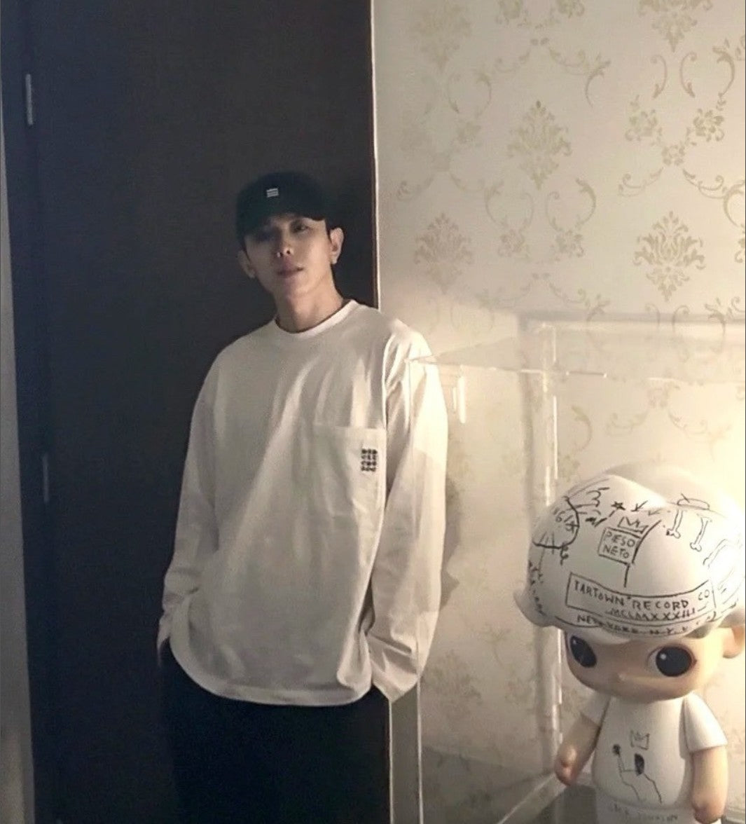 크롬하츠 포켓 자수 로고 긴팔티