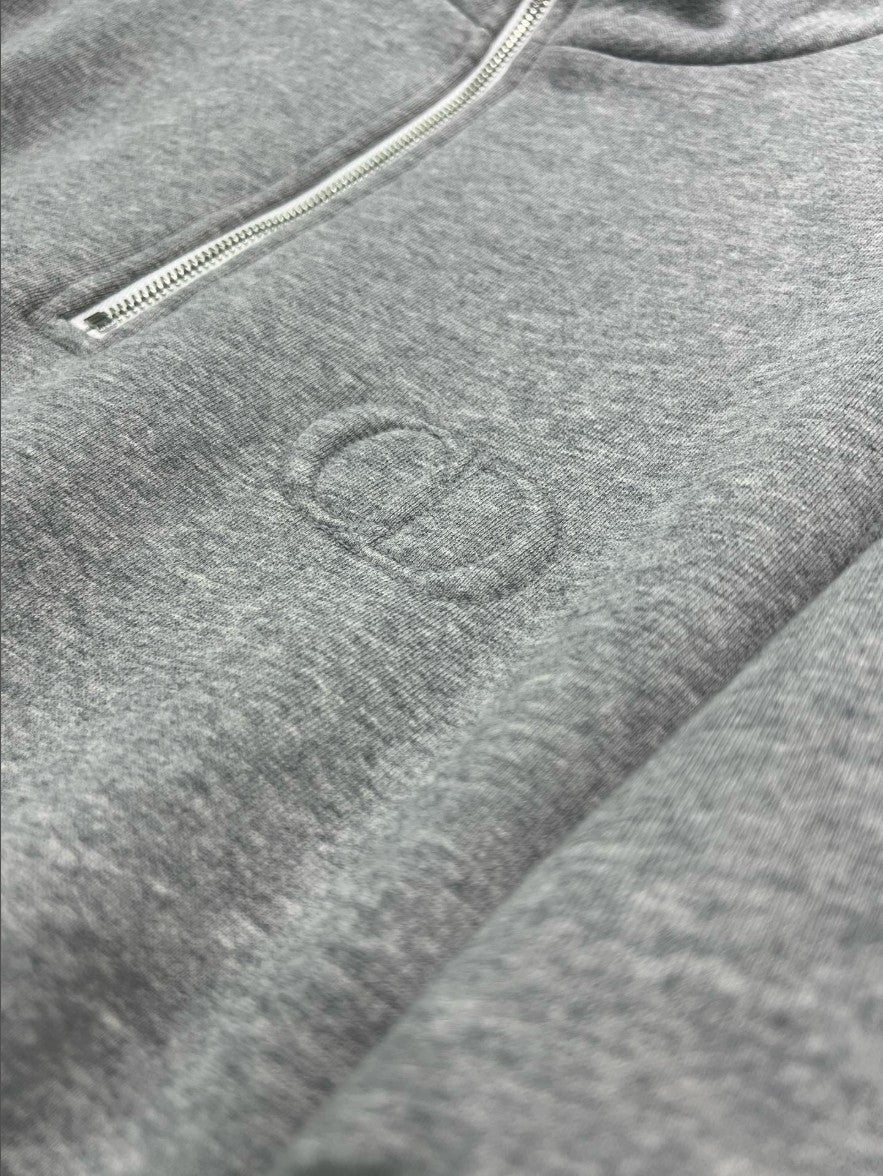 디올 CD 입체 로고 기모 반집업 맨투맨