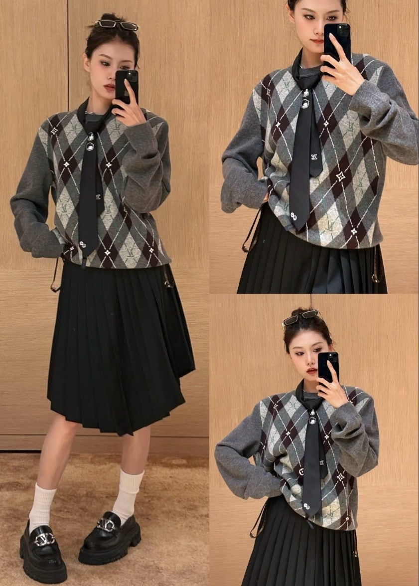 루이비통 LV 로고 아가일 크루넥 니트