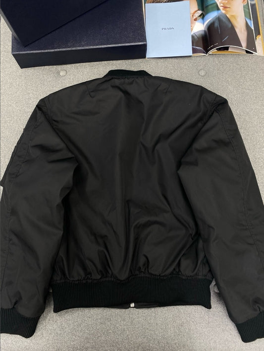 프라다 나일론 항공 패딩 점퍼