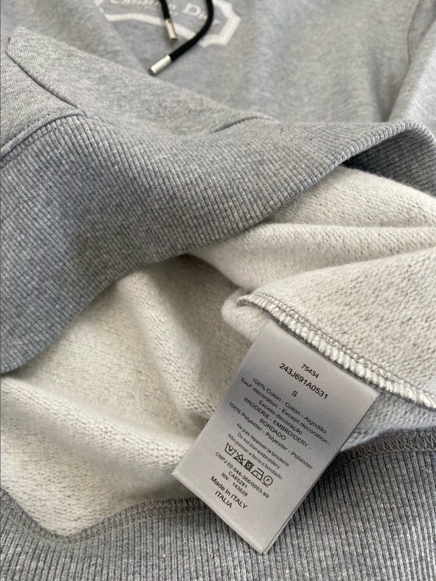 디올 자수 로고 기모 후드티