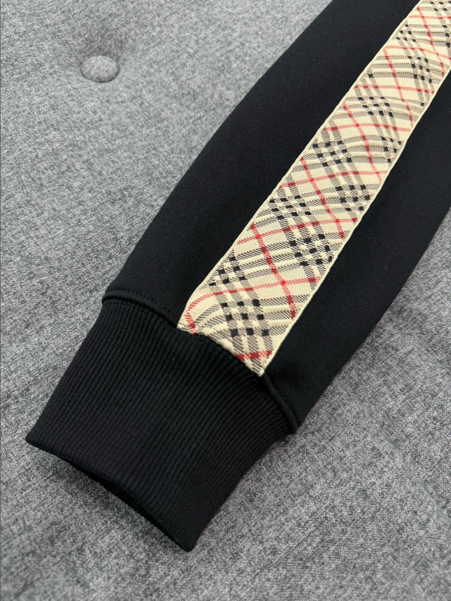 버버리 사이드 스몰 체크 후드 집업