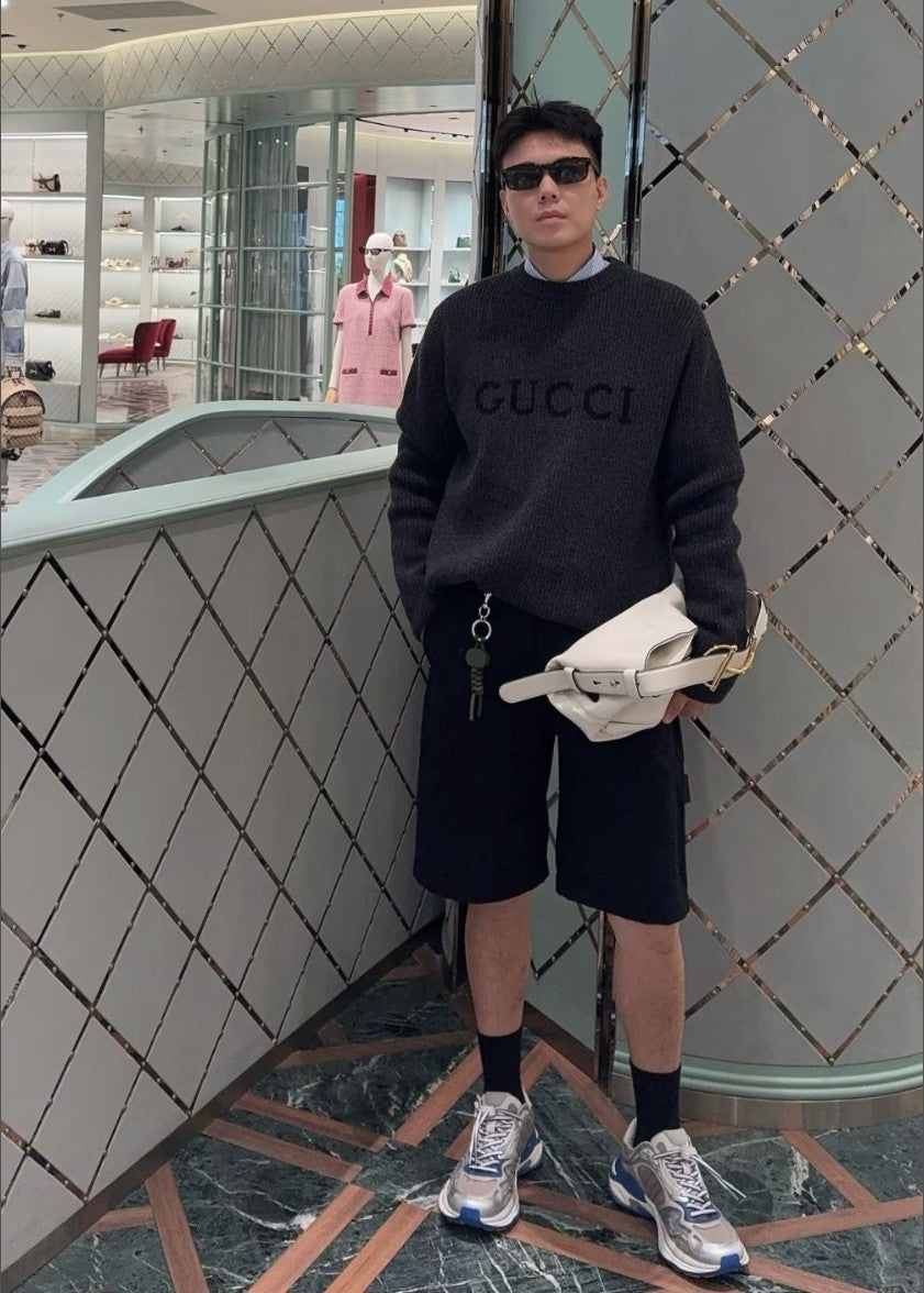 구찌 레터링 로고 울 캐시미어 니트