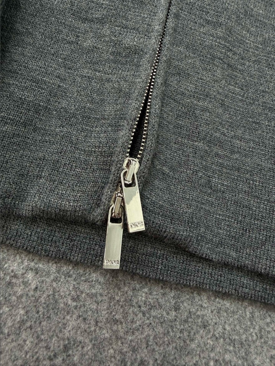 디올 입체 로고 투웨이 니트 집업