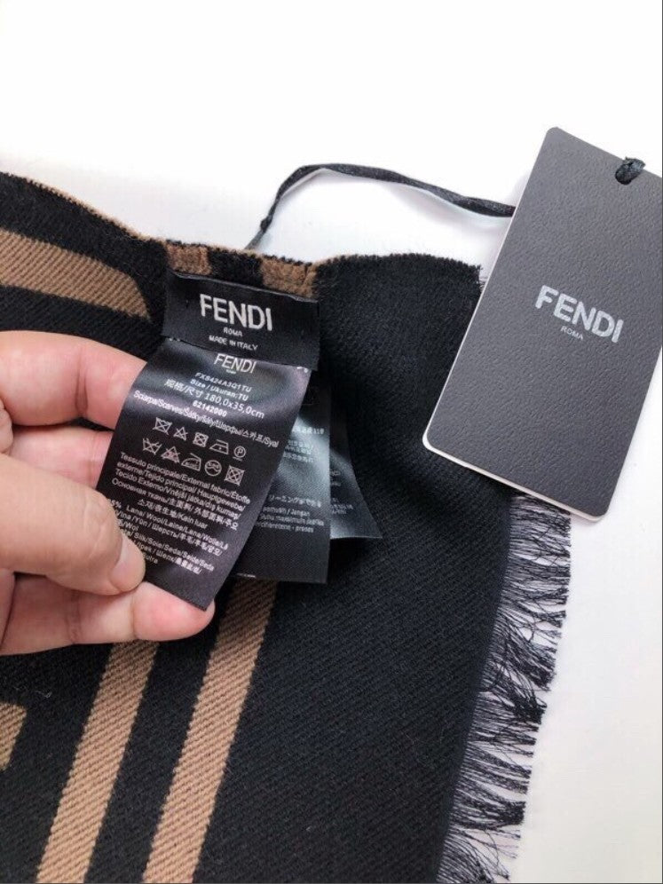 펜디 FF 로고 울 스카프 머플러