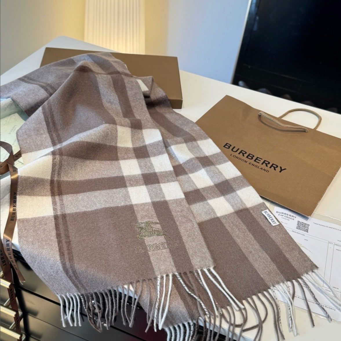 버버리 캐시미어 체크 머플러